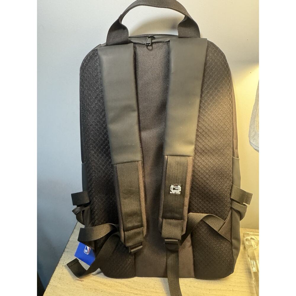 New York Knicks Backpack Ultra Game NBA Pro Player Black Bookbag - Picture 4 of 5